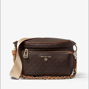 Slater Medium Logo Sling Pack